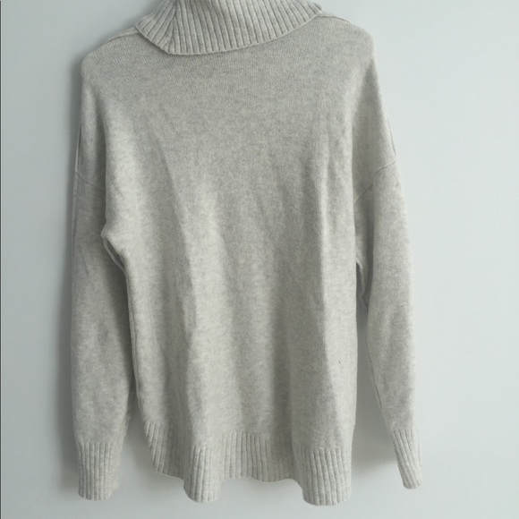 Lucky Brand Sweater - Picture 2 of 3
